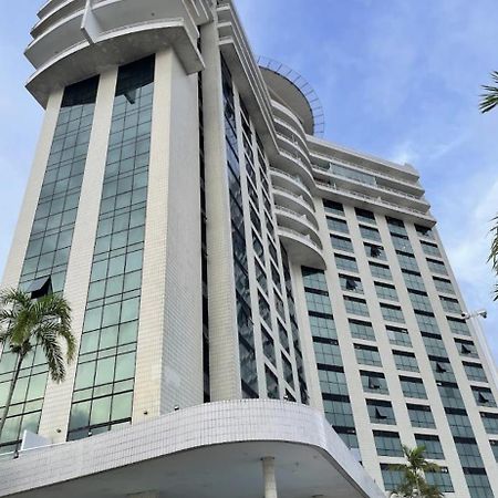 Flat No Condominio Do Edificio Tropical Executive E Residence Com Vista Para O Rio Манаус Екстериор снимка