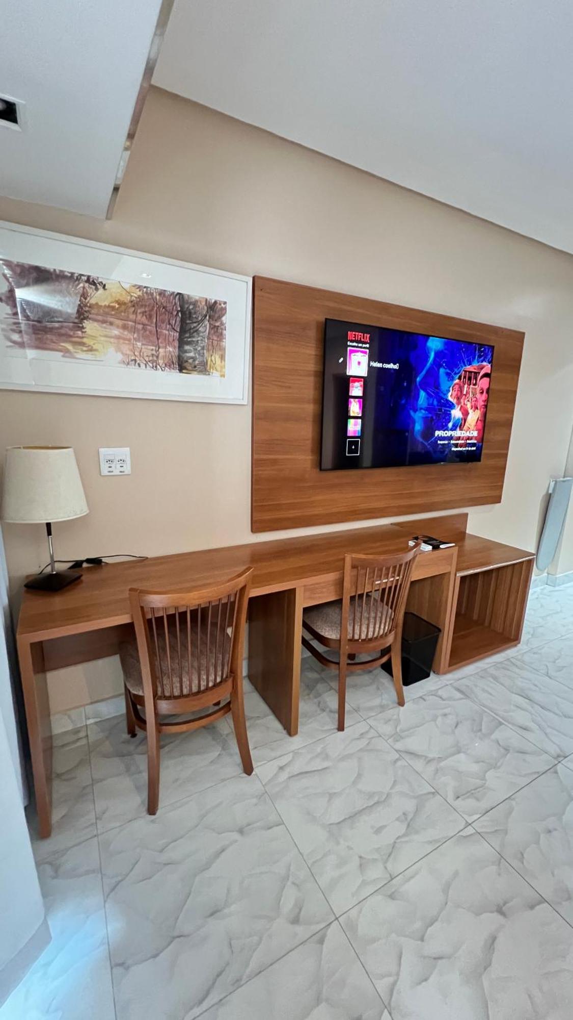 Flat No Condominio Do Edificio Tropical Executive E Residence Com Vista Para O Rio Манаус Екстериор снимка