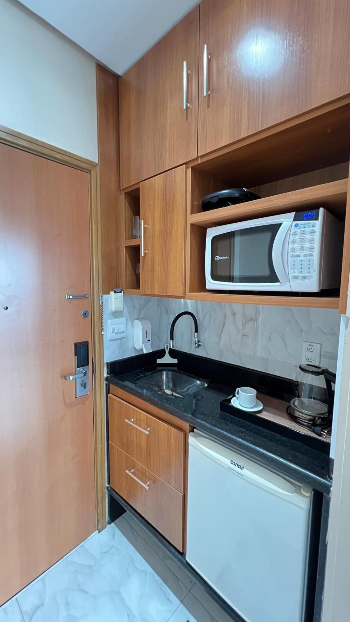 Flat No Condominio Do Edificio Tropical Executive E Residence Com Vista Para O Rio Манаус Екстериор снимка