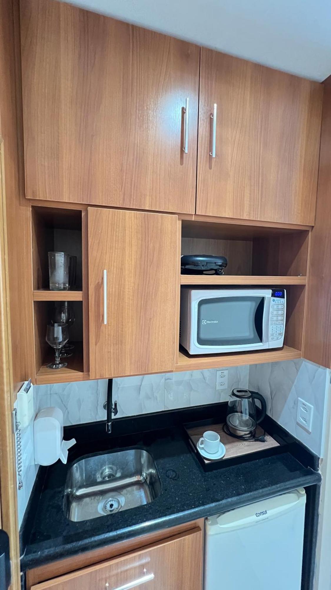 Flat No Condominio Do Edificio Tropical Executive E Residence Com Vista Para O Rio Манаус Екстериор снимка