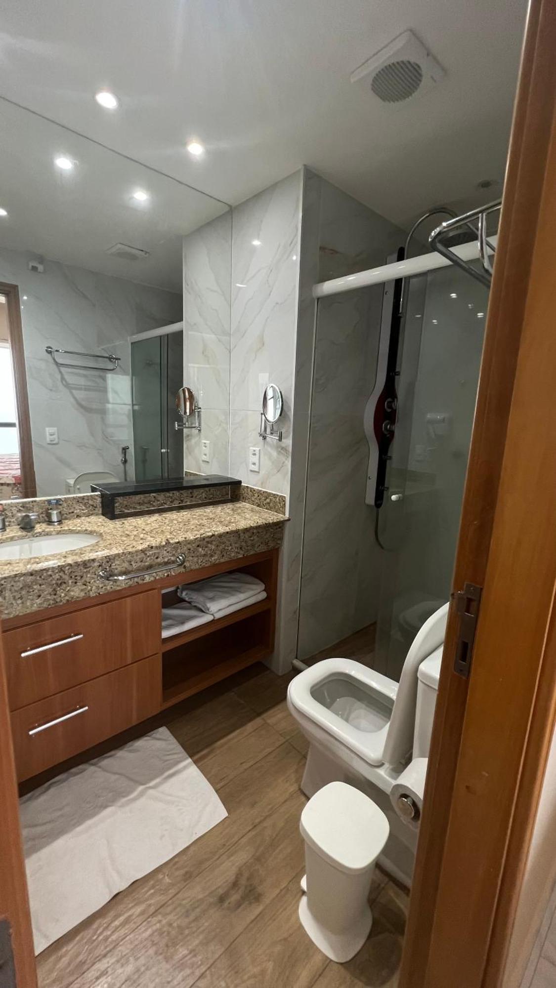 Flat No Condominio Do Edificio Tropical Executive E Residence Com Vista Para O Rio Манаус Екстериор снимка
